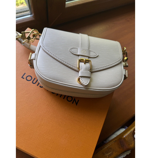Сумка • Louis Vuitton • Бежевый