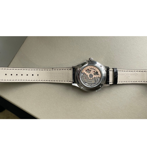 Часы • Jaeger-LeCoultre • Черный