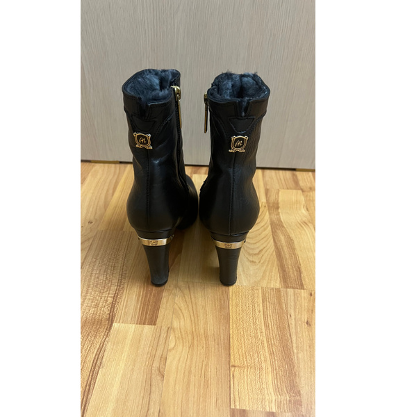 Ботинки • Roberto Botticelli • Черный