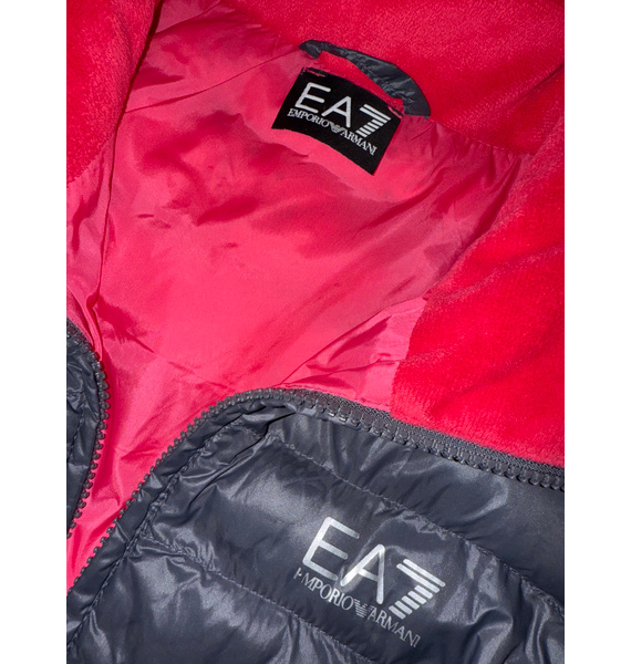Жилет • Ea7 Emporio Armani • Фуксия