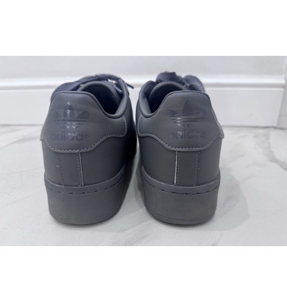 Кроссовки • adidas Originals • Серый