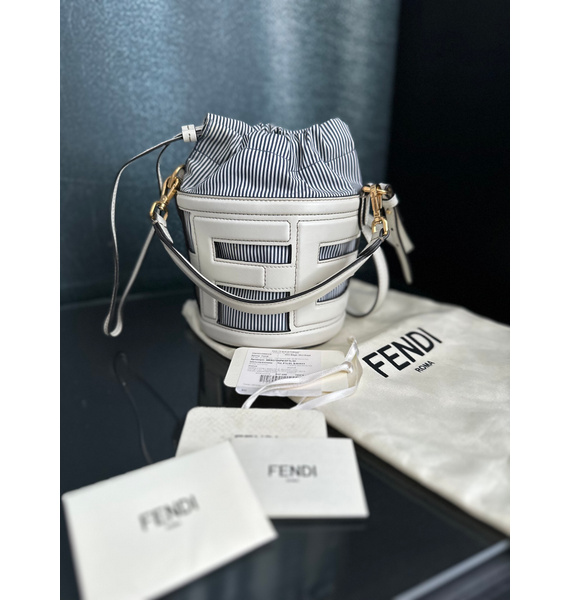 Сумка • Fendi • Другое