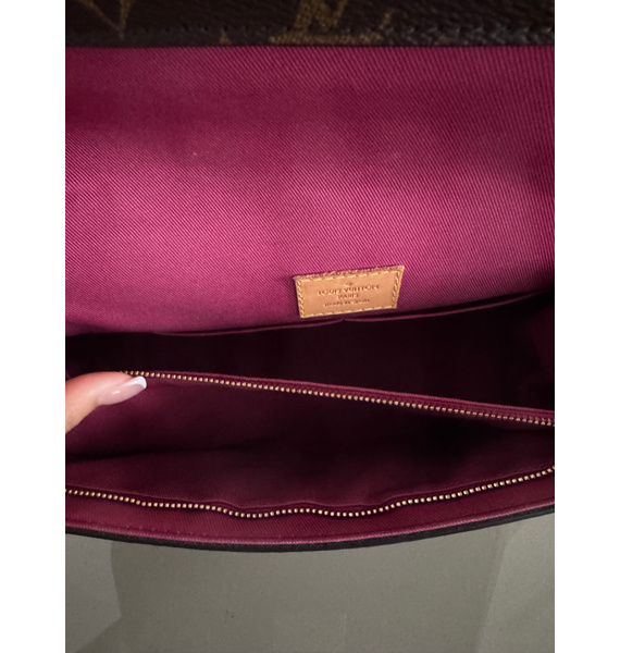 Сумка • Louis Vuitton • Коричневый
