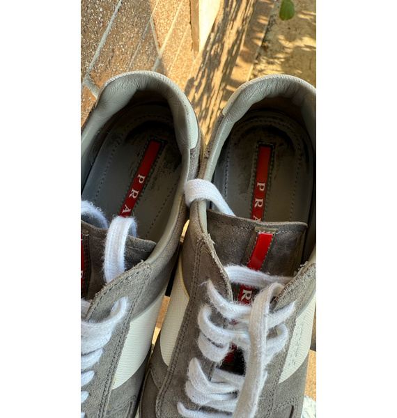 Кроссовки • Prada • Серый