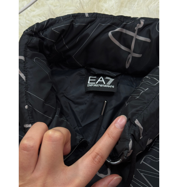 Куртка • Ea7 Emporio Armani • Другое