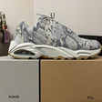 Кроссовки • Nike • Серый