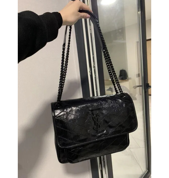 Сумка • Yves Saint Laurent • Черный