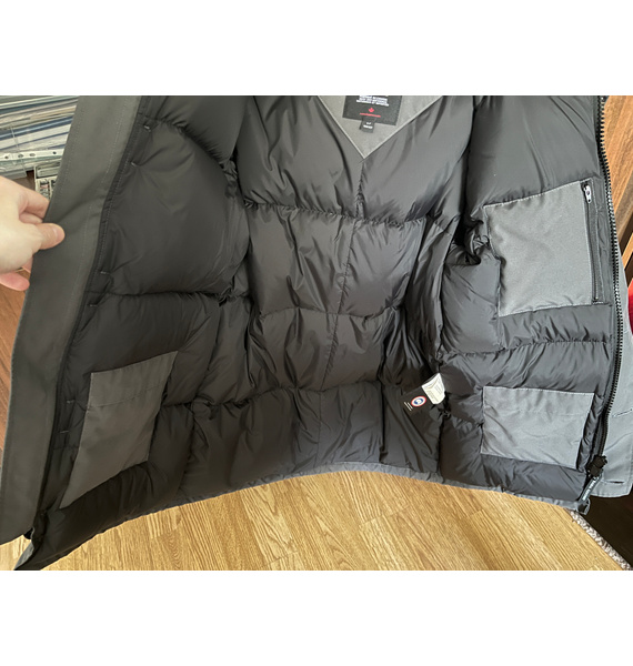 Куртка • Canada Goose • Серый