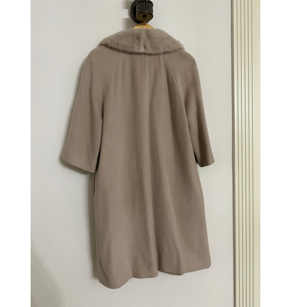 Пальто • Max Mara • Бежевый