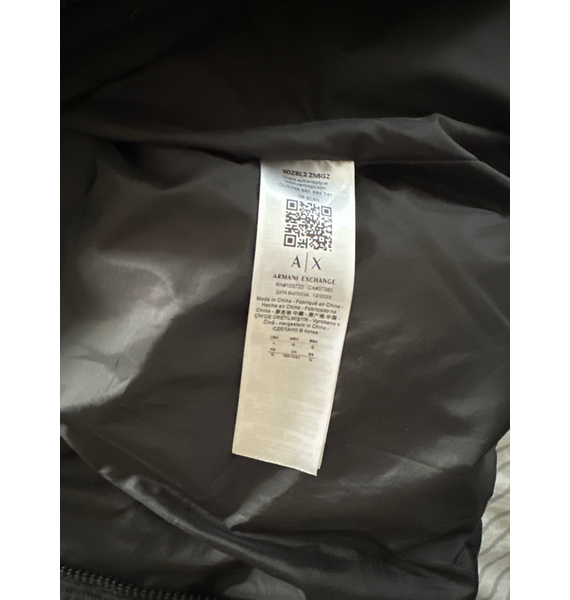 Куртка • Armani Exchange • Черный