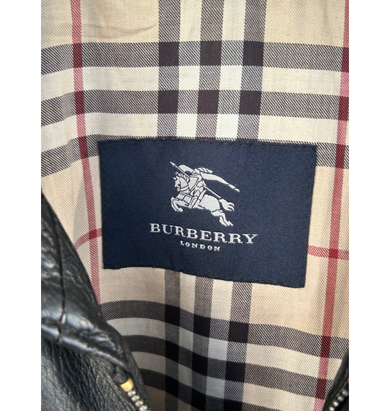 Куртка • Burberry • Черный