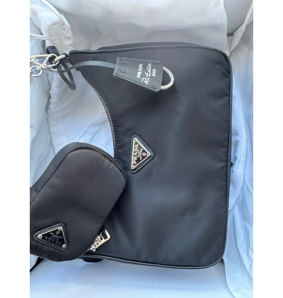Сумка • Prada • Черный