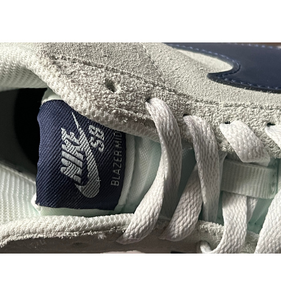 Кеды • Nike • Мятный