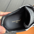 Кроссовки • Louis Vuitton • Серый