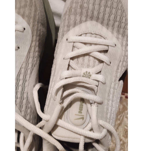 Кроссовки • Nike • Серый