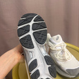 Кроссовки • ASICS • Белый