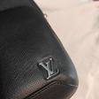 Сумка • Louis Vuitton • Черный
