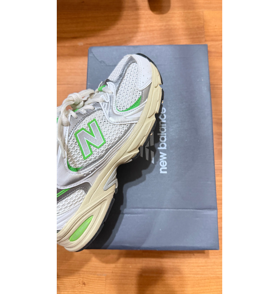 Кроссовки • New Balance • Зеленый