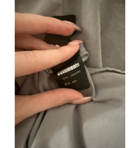Футболка • VETEMENTS • Серый