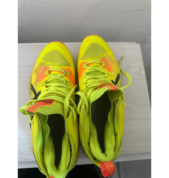 Кроссовки • ASICS • Зеленый