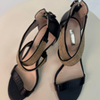 Босоножки • GUESS • Черный