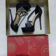 Туфли • Christian Louboutin • Черный