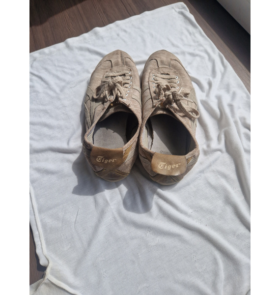 Кроссовки • Onitsuka Tiger • Песочный