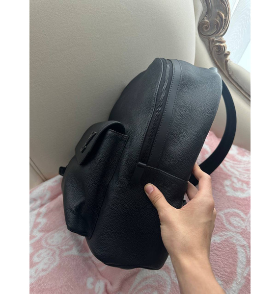 Рюкзак • Louis Vuitton • Черный