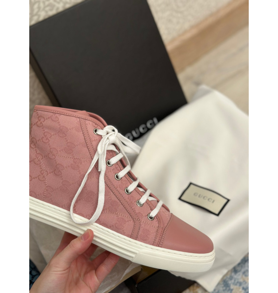 Кроссовки • Gucci • Розовый
