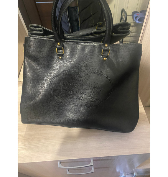 Сумка • Prada • Черный