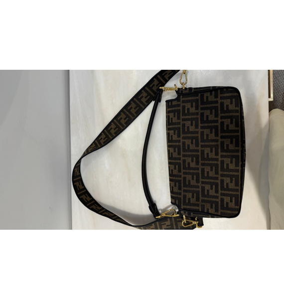 Сумка • Fendi • Коричневый