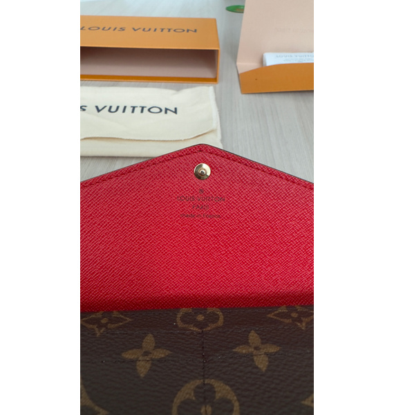 Кошелёк • Louis Vuitton • Коричневый