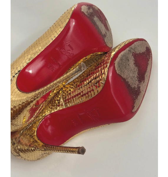 Туфли • Christian Louboutin • Золотой