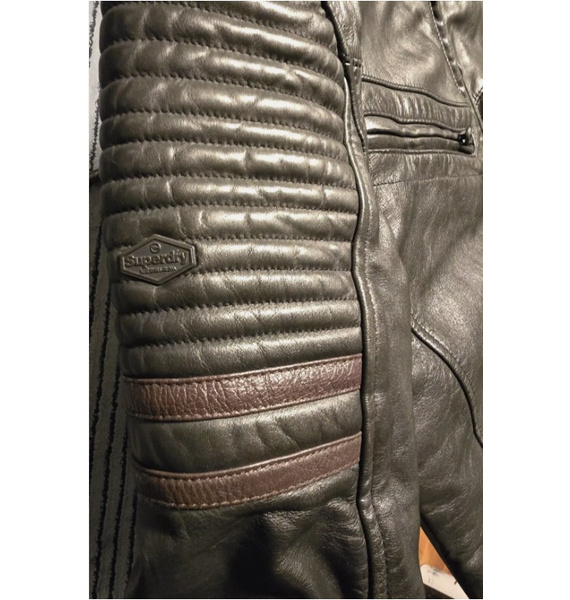 Куртка • Superdry • Черный