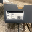 Кроссовки • New Balance • Бежевый
