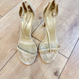 Туфли • Stuart Weitzman • Бежевый
