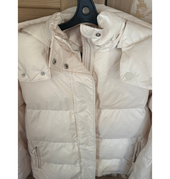 Пуховик • 12 STOREEZ • Молочный