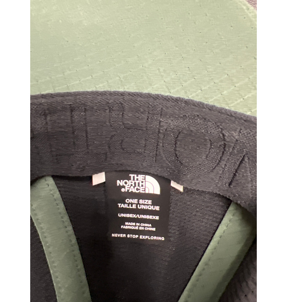 Кепка • The North Face • Хаки