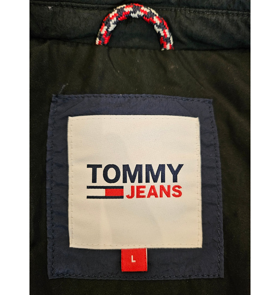 Куртка • Tommy Hilfiger • Черный