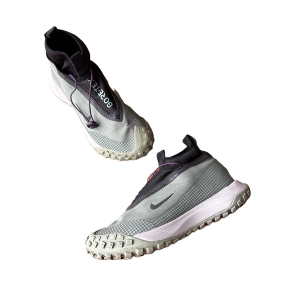 Кроссовки • Nike • Зеленый
