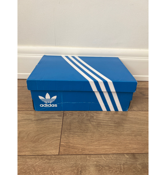 Кроссовки • adidas • Белый