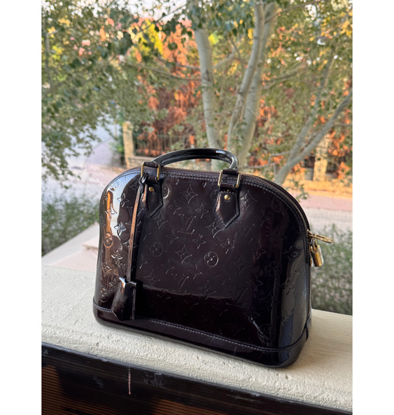 Сумка • Louis Vuitton • Коричневый