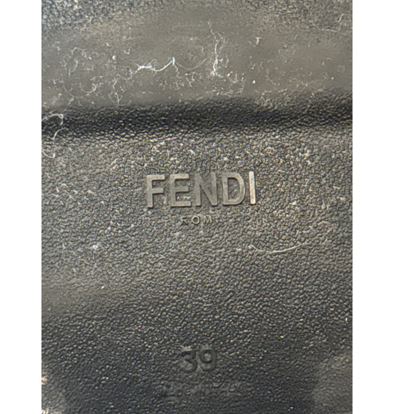 Кроссовки • Fendi • Черный