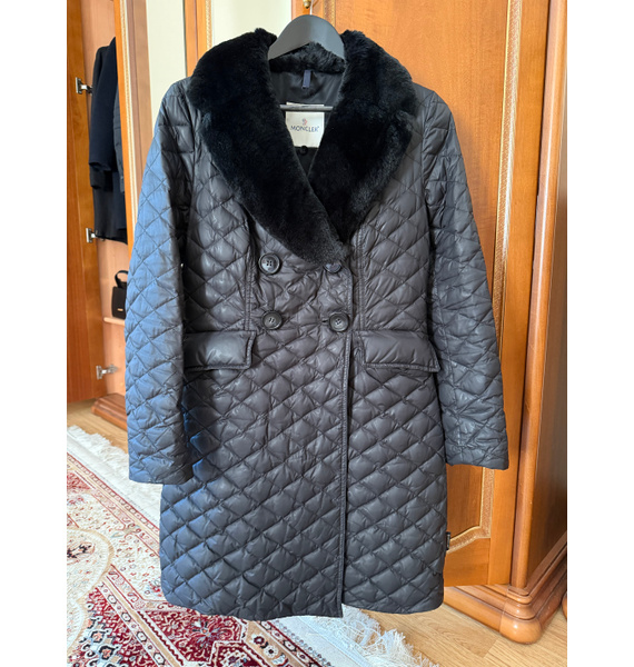 Пуховик • Moncler • Черный