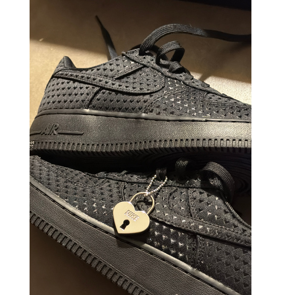 Кроссовки • Nike • Черный