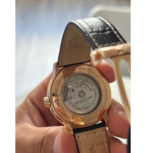 Часы • RAYMOND WEIL • Золотой