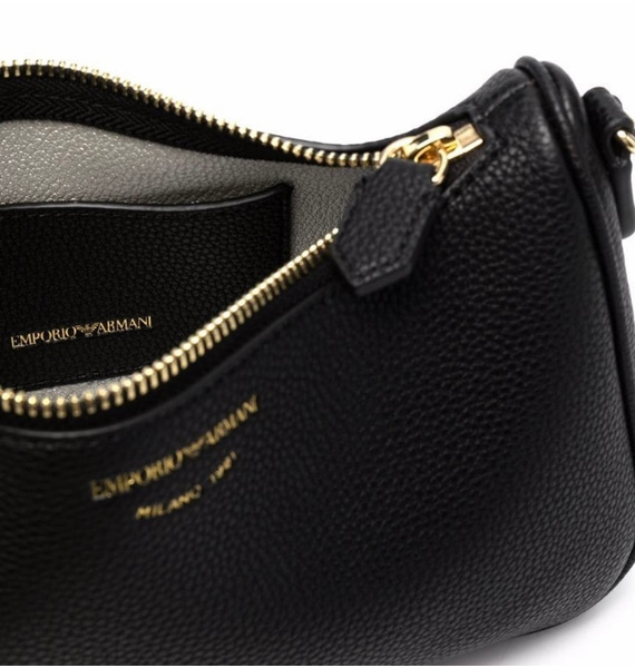 Сумка • Emporio Armani • Черный