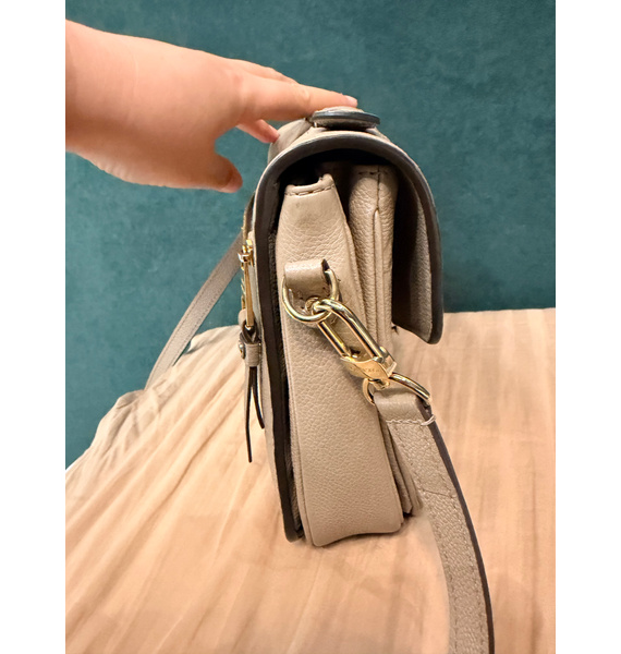Сумка • Louis Vuitton • Бежевый