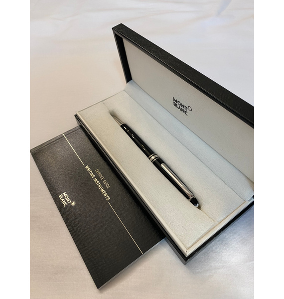 Ручка • Montblanc • Черный