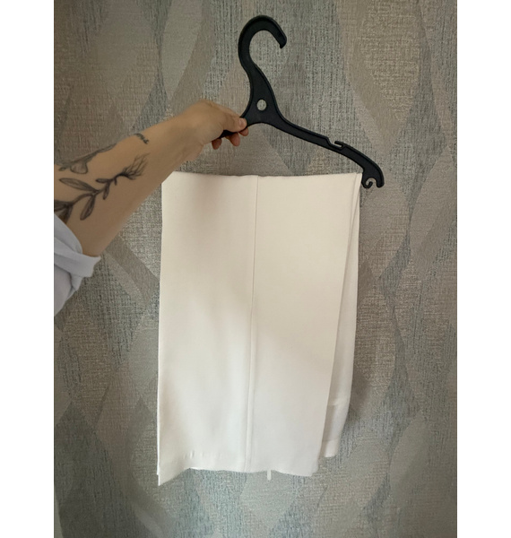 Костюм • 12 STOREEZ • Молочный